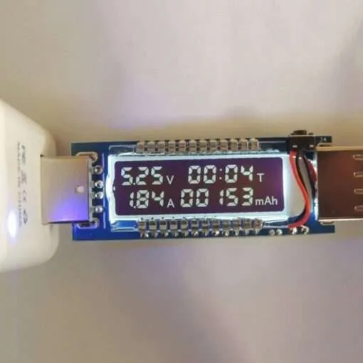 USB Charger Doctor: Voltage & Current Meter for Mobile Battery Testing and Power Detection - Image 4