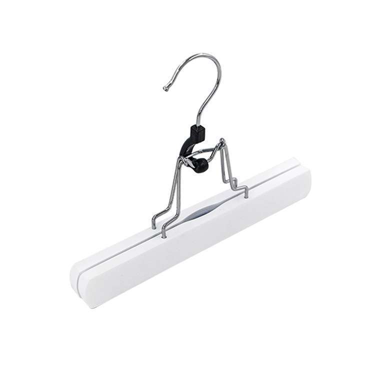 Non-Slip Clothes Rack Skirt Clips: Organize & Display Your Clothing in Style