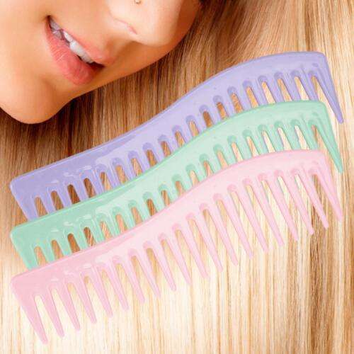 Ultimate Detangler: Wide Tooth Comb for Thick, Curly & Wavy Hair - Antistatic & Easy to Use
