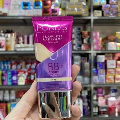Ponds Flawless White BB Expert SPF 30 PA++ for Radiant, Even-Toned Skin