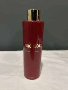 Revitalizing Anti-Aging Toner: Terre Mere's Aloe and Tea Tree Essence