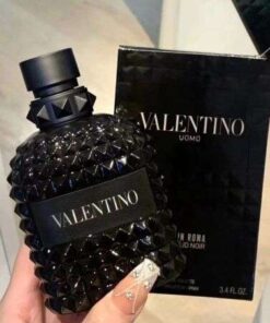 VALENTINO UOMO BORN IN ROMA ROCKSTUD NOIR: Strikingly Masculine, Intense Fragrance for Men